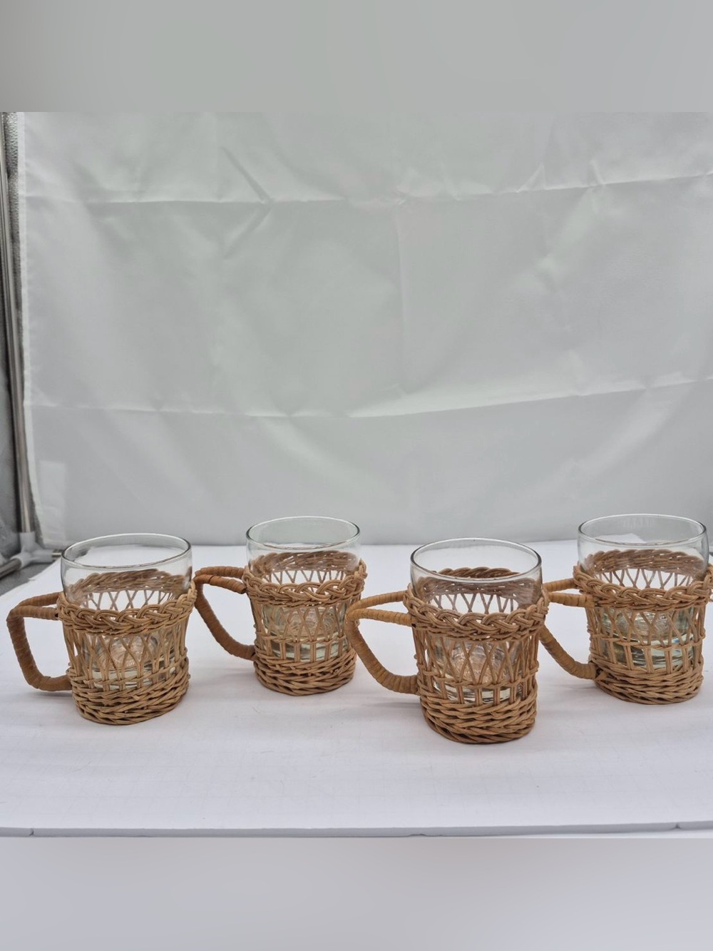 Rattan Wicker 4 Glasses Set Woven Sleeves W Handle Boho MCM Vintage 7 fl iiiOz